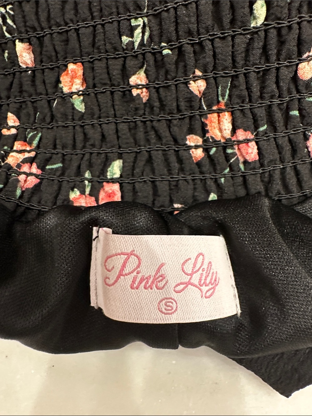 Pink Lily small Black Floral Tiered Mini Skort with Pink Roses. Like new - Picture 2 of 2